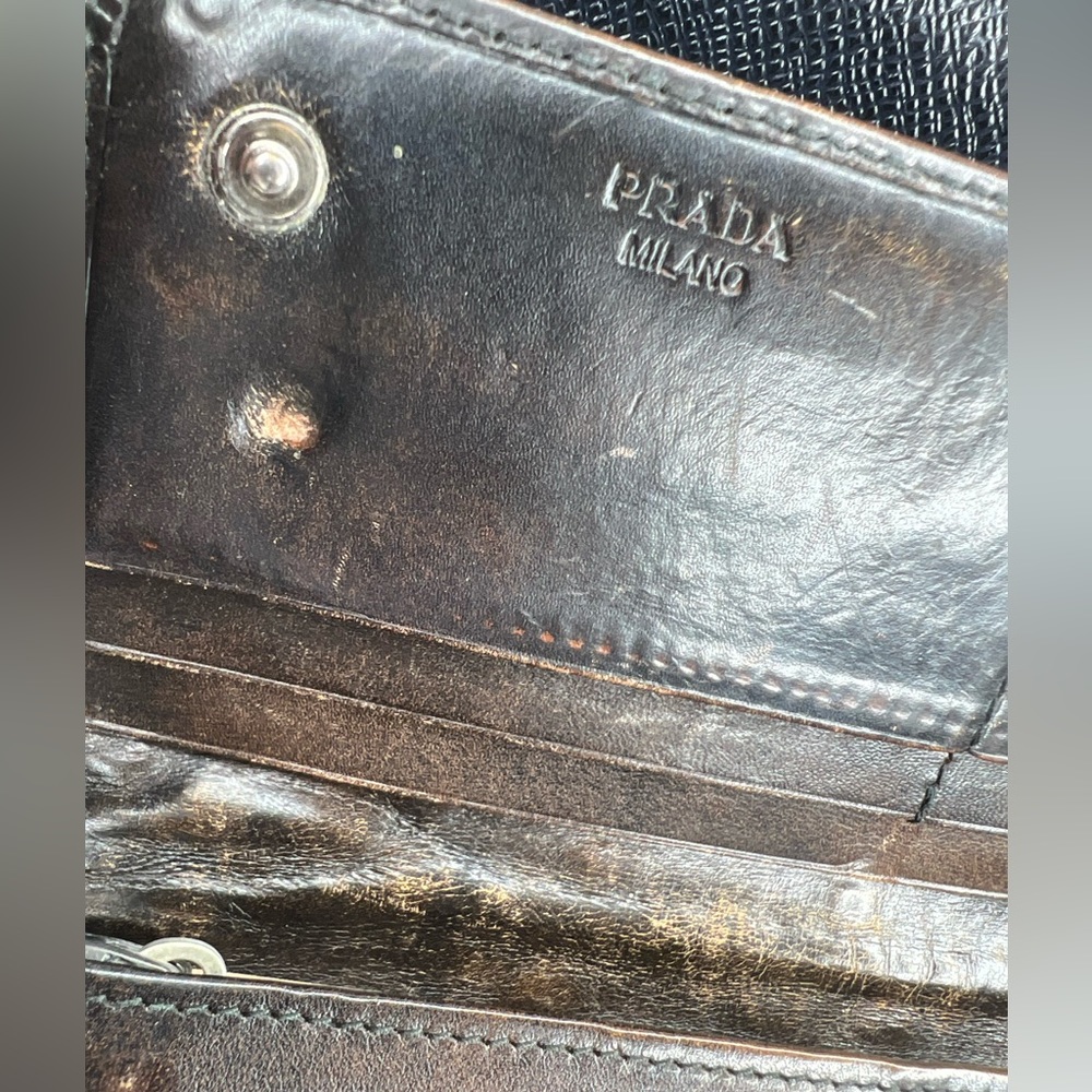 Authentic Prada Wallet - Picture 10 of 13